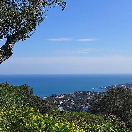 Saint-aygulf Sleeps 6 Pool Air Con Wifi Holiday home Saint Aygulf