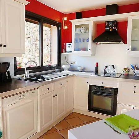 Holiday home Saint-aygulf Sleeps 6 Pool Air Con Wifi *